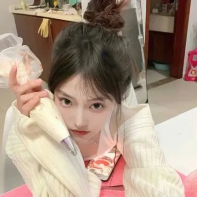 女警出更
